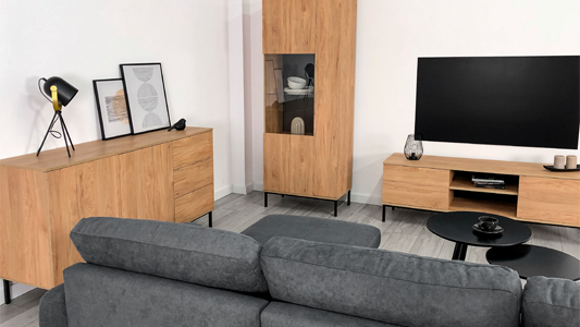 Szürke és fa – tökéletes párosítás bármilyen enteriőrbe? Praktikus elrendezés és bútorok